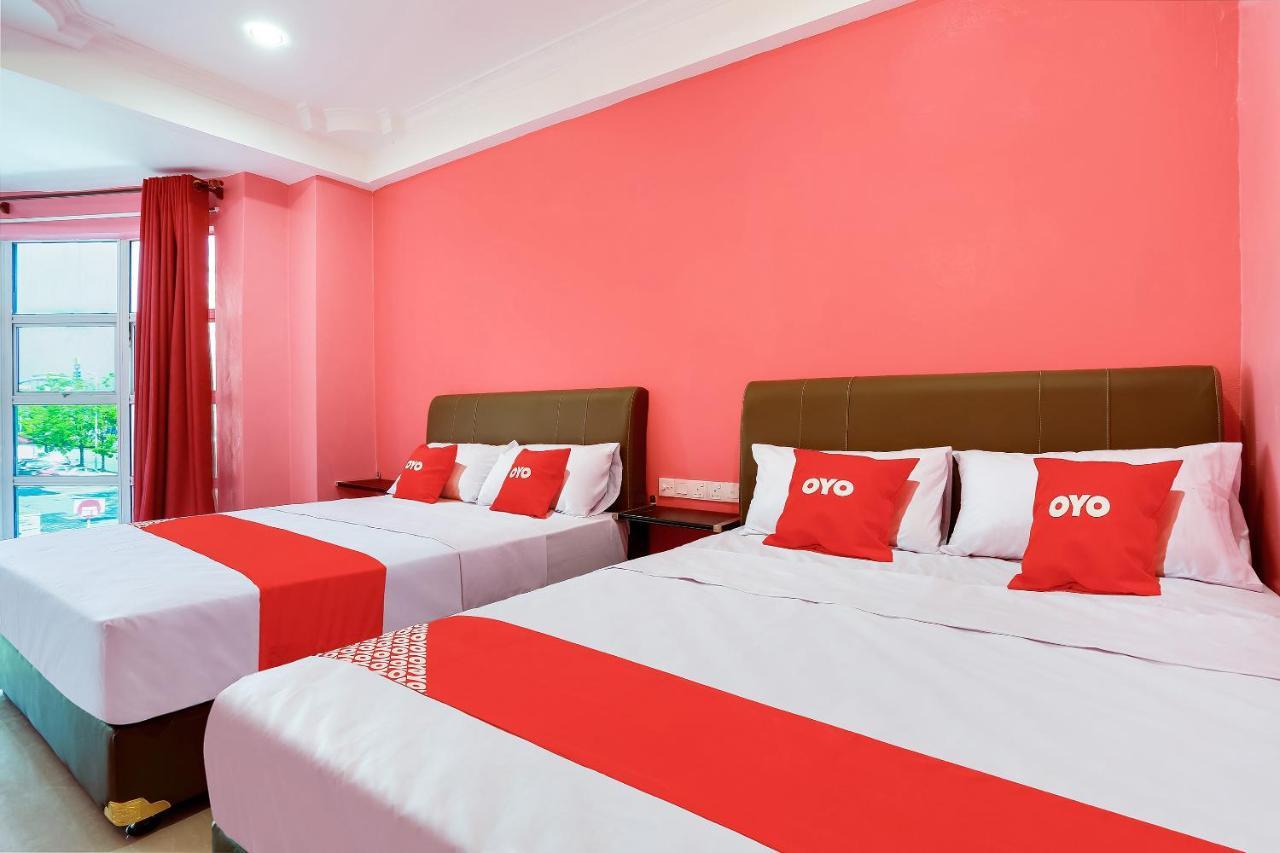 โอโย 89387 ซัน กีรานา โฮเต็ล Hotel กลัง ภายนอก รูปภาพ